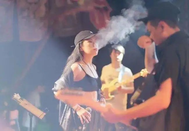 禁毒知识小课堂-电子烟新产品?这种&ldquo;三无&rdquo;产品的危害需警惕